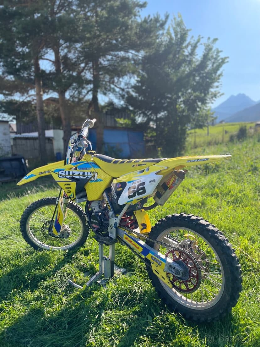 Suzuki RM 125