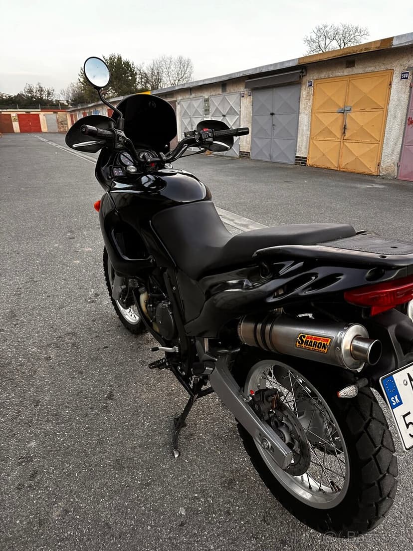 Aprilia pegaso 650ie 2003