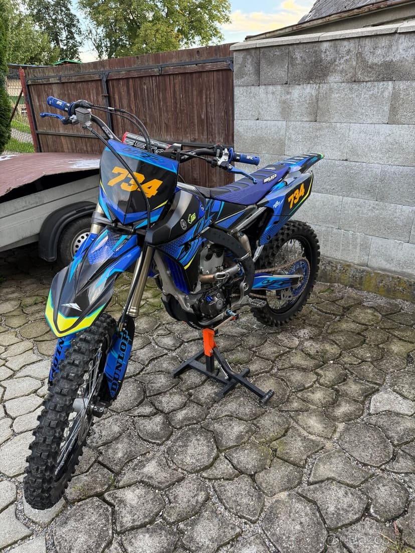 Predám Yamaha yz250f 2017.