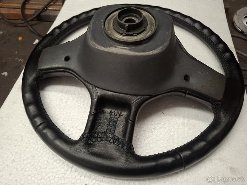 Volant Nissan asi patrol,