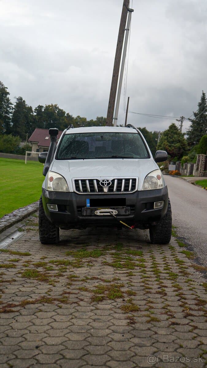 Toyota Land Cruiser J120 Prado