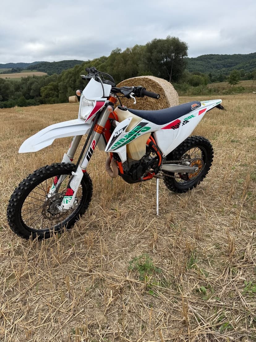 Ktm exc-f 450 six days