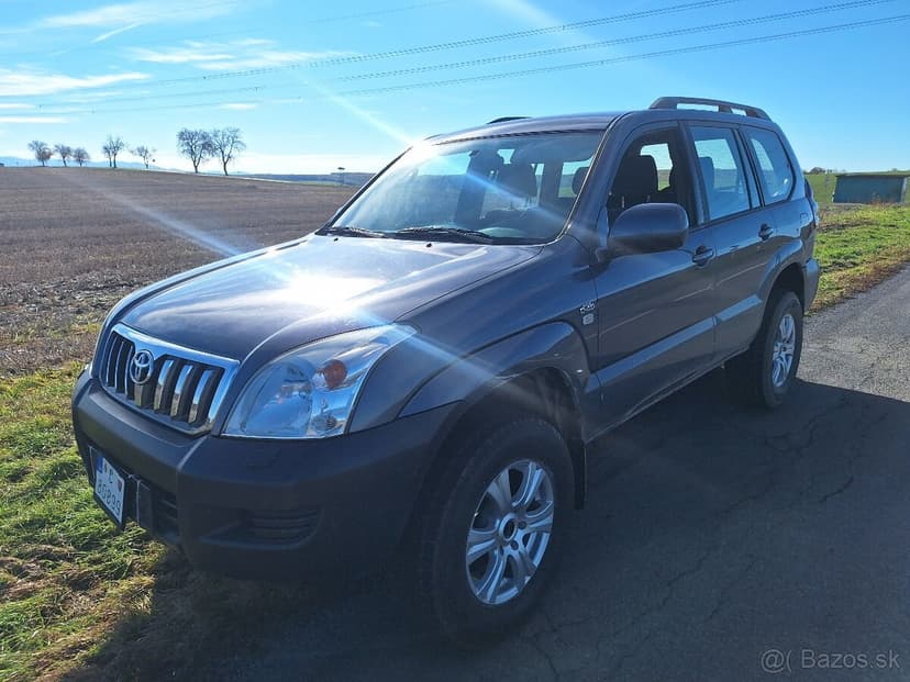 TOYOTA LAND CRUISER 3.0 DIESEL 4X4 NOVA STK EK 2027