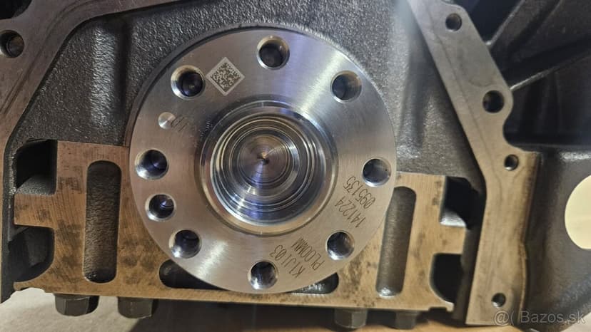 LR038168 – blok motora GEN1 pre motor 3.0 TDV6 / SDV6 (306DT