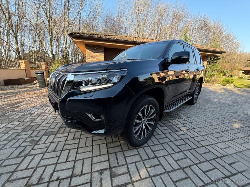 Toyota LandCruiser 2017/11 2.8D 130KW 108500km 4x4