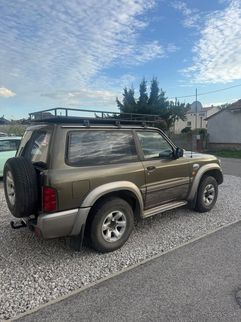 Nissan patrol y61 2.8td