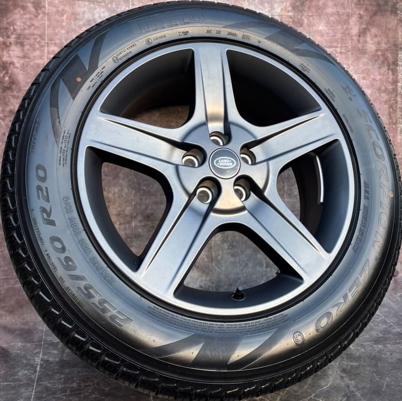 Originální alu kola Land Rover Defender 255/60R20