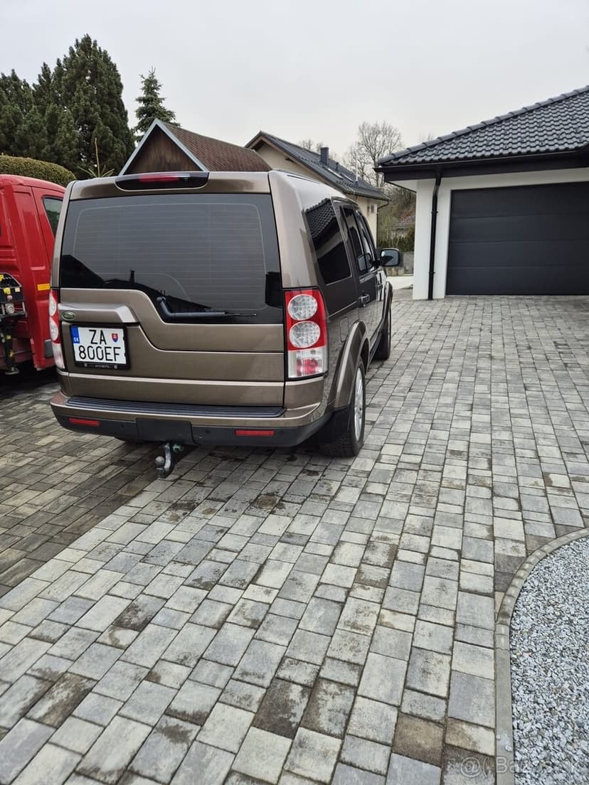 Land Rover - Discovery 4