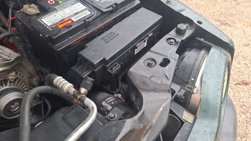 jeep cherokee sport 2.5 tdi,rv 2001