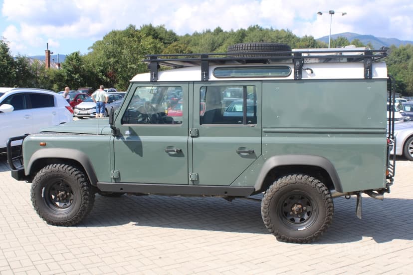 Land Rover Defender 2,4 TDCi 90 kW 110 SW 4x4