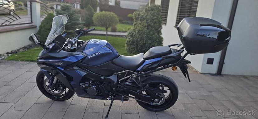 SUZUKI GSX-S 1000GT, r.v.2024,kup v SR