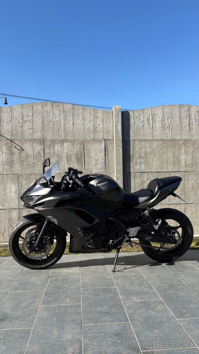 Predám Kawasaki Ninja 650 2023