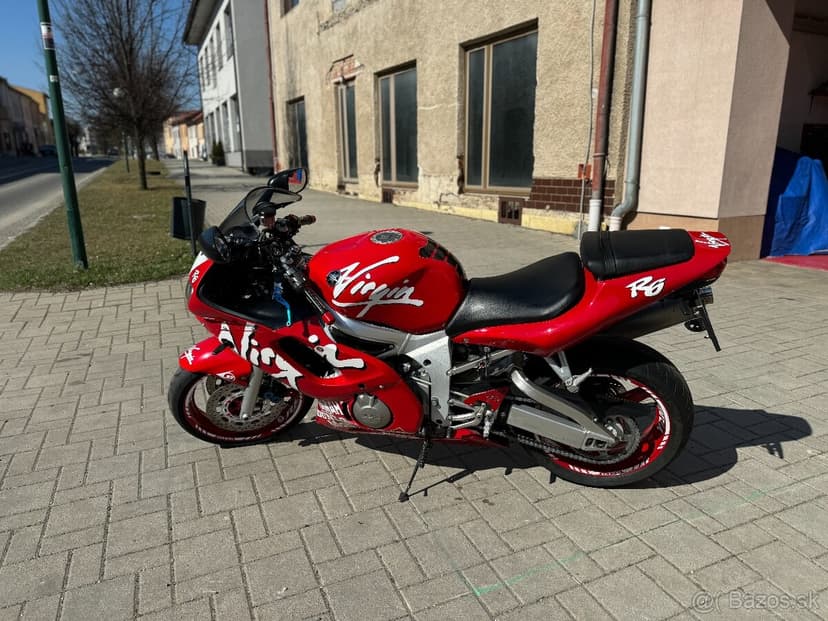 Yamaha R6 600 (1999) – 72 kW – pekný stav