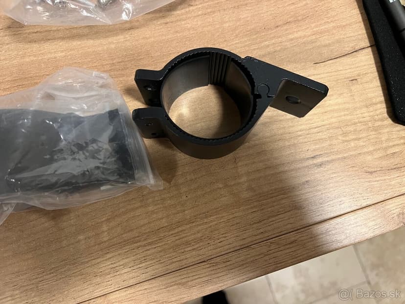 Držiak na ochranný rám – montáž prídavných LED svetiel