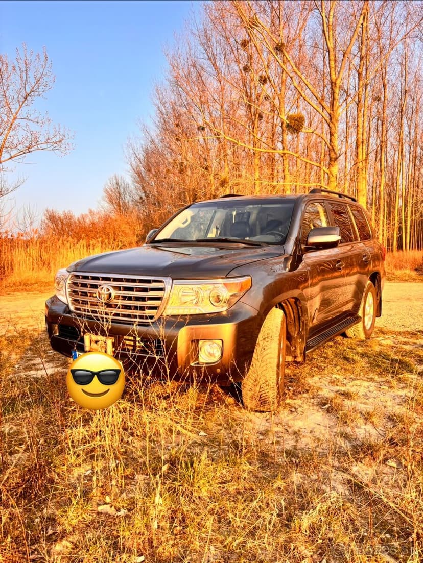 Toyota Land Cruiser 200