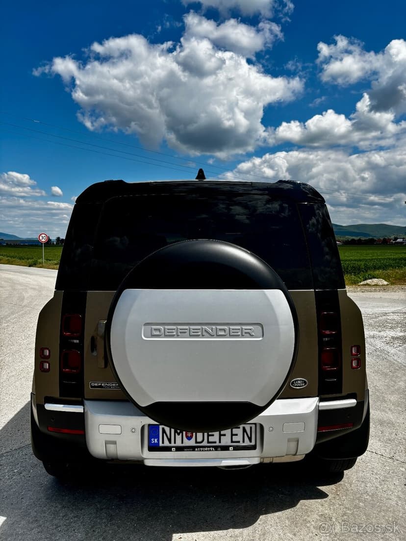 LandRover Defender 1. Majitel