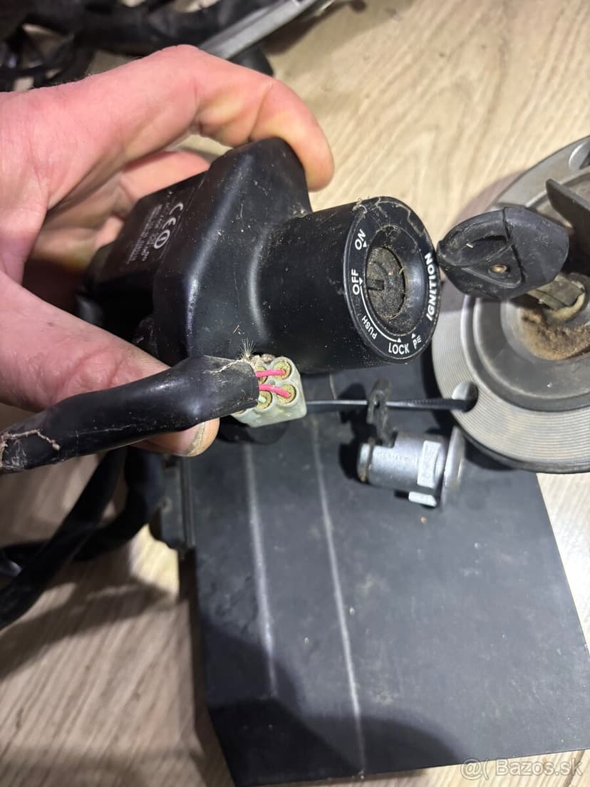 Ridici jednotka a sada zamku na Yamaha R6 08-16 13S-8591A-40