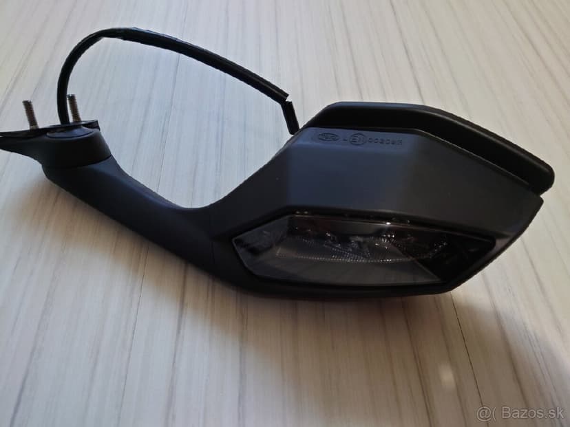 Yamaha R1/R1M/R6 ORIGINÁL práve spätné zrkadlo BN6-26290-01