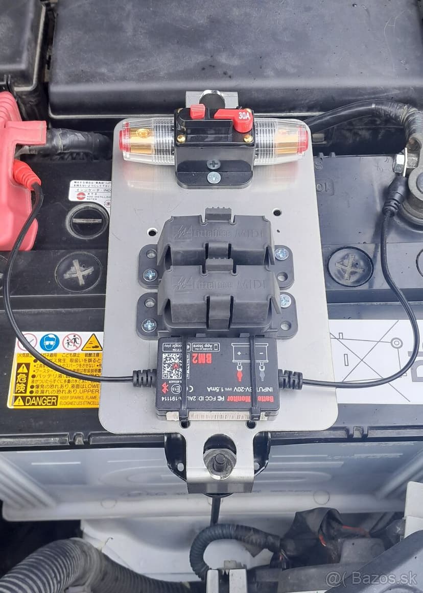 Držiak poistiek pre Land Cruiser / FJ Cruiser