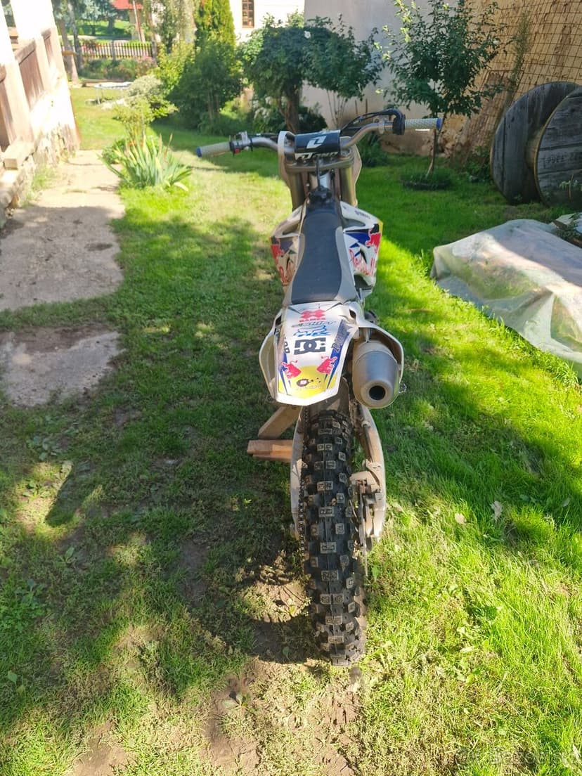 Yamaha yzf 250