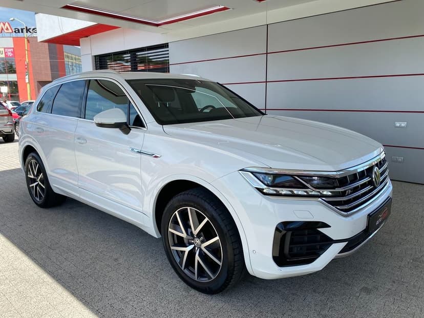 Volkswagen Touareg 3.0TDi 170kW 4Motion AT/8 R-Line