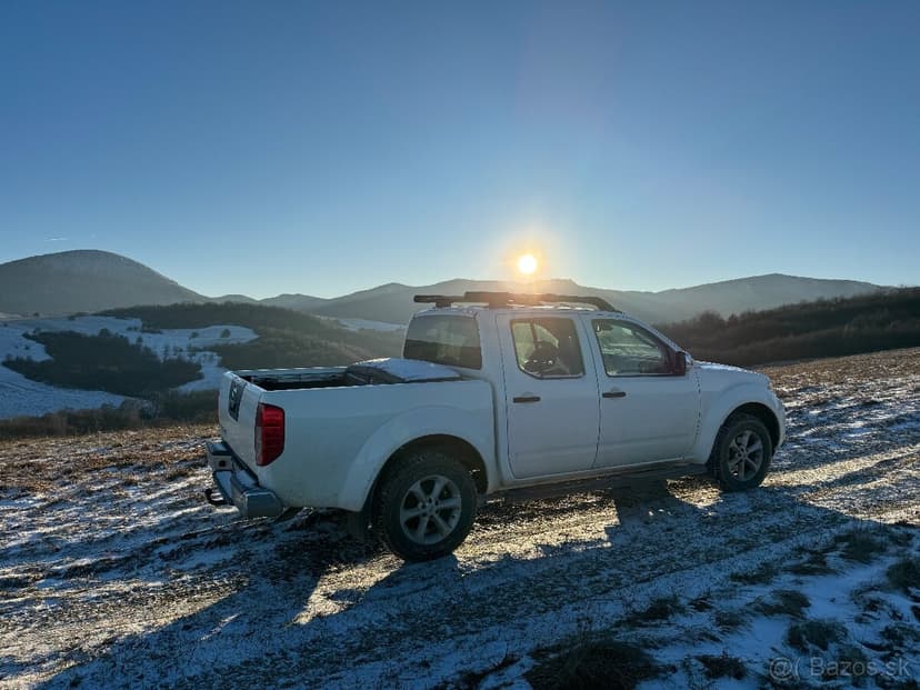 NISSAN NAVARA D40 DOUBLE CAB