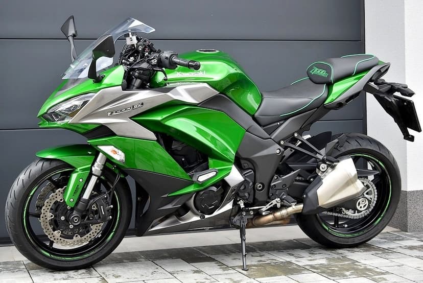 Kawasaki Z1000 SX r.2018 - 14.tis km - kupena SK