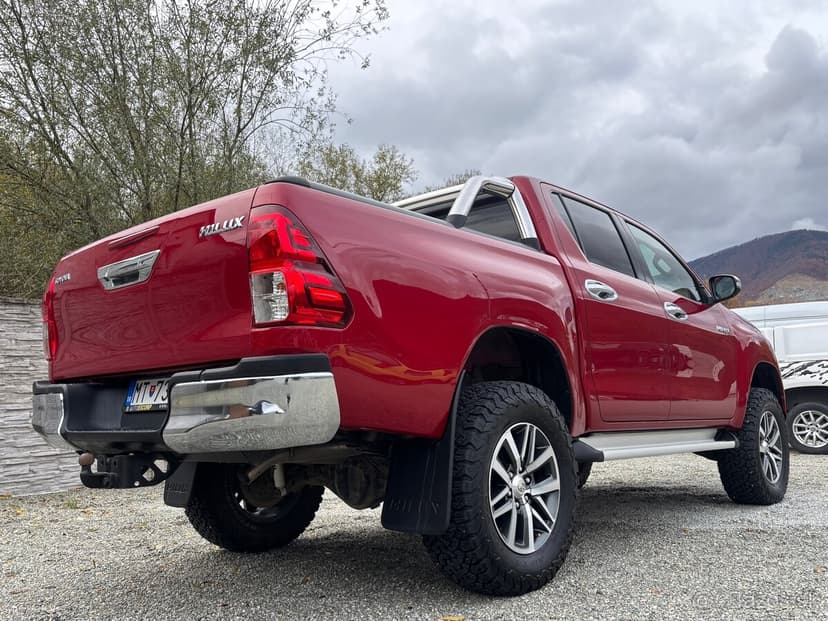Toyota Hilux DC 2.4 D-4D Executive A/T – Offroad