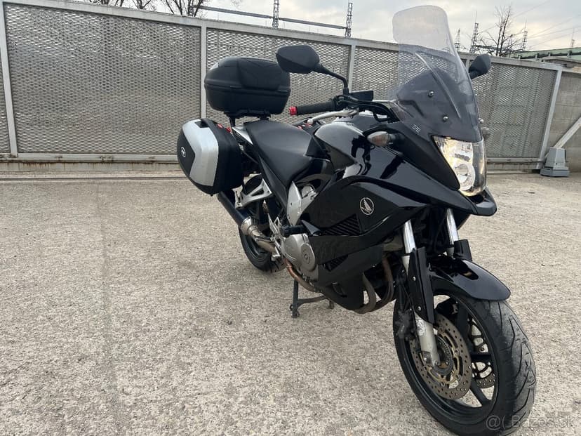 Honda VFR 800 crossrunner X