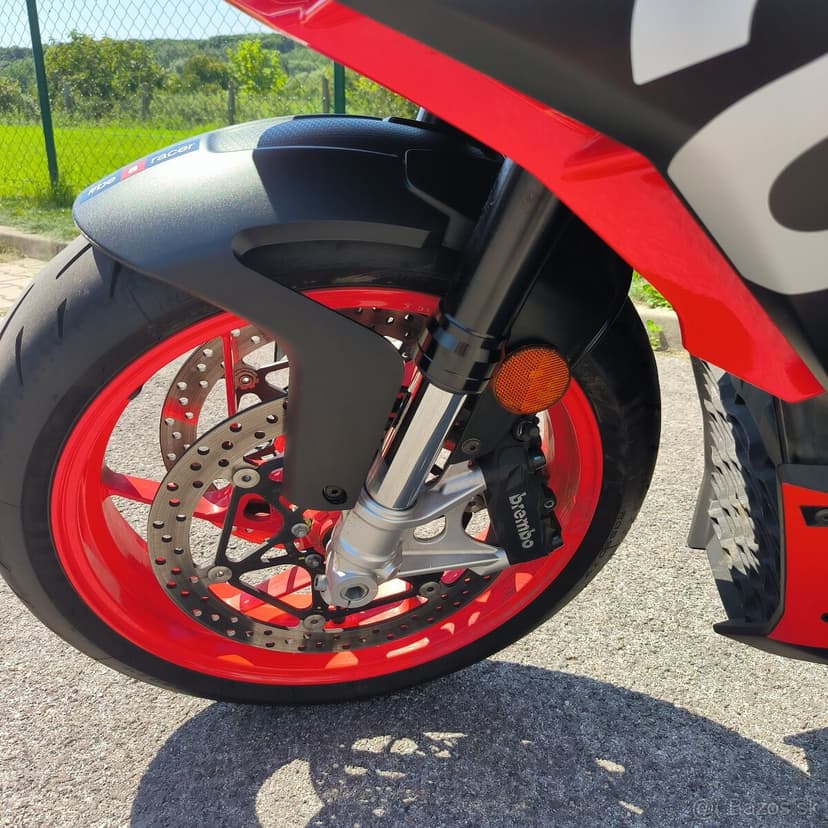 Predam Aprilia Tuono 660