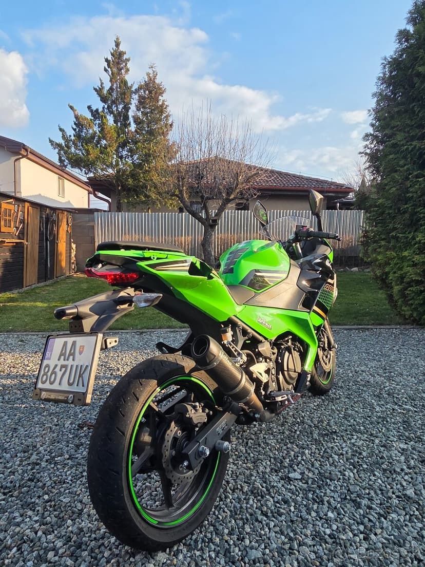Kawasaki Ninja 400