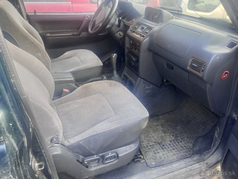 Mitsubishi Pajero 2.5 td