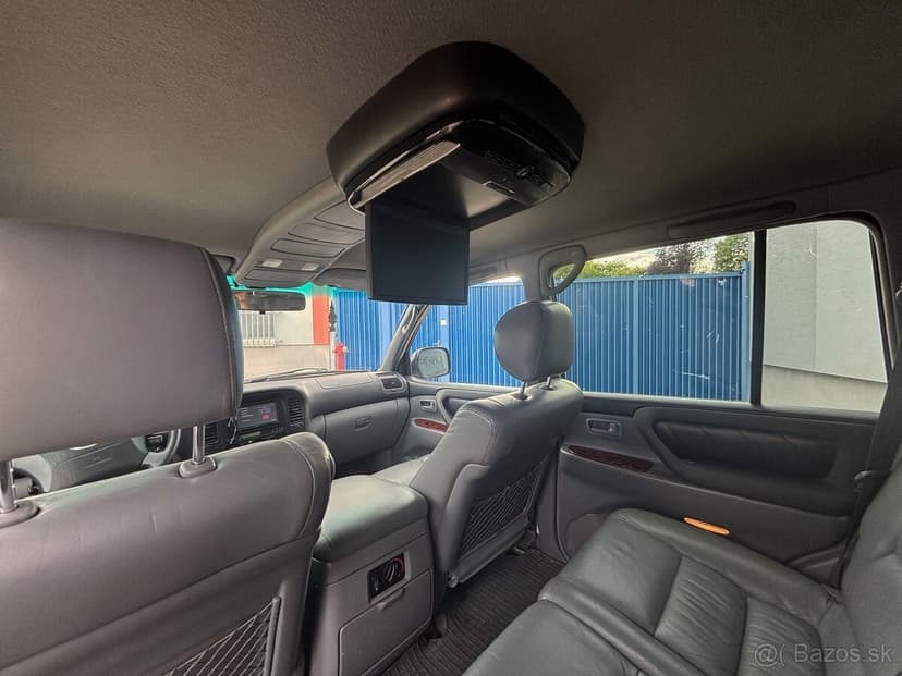 Toyota Landcruiser 4.7 V8