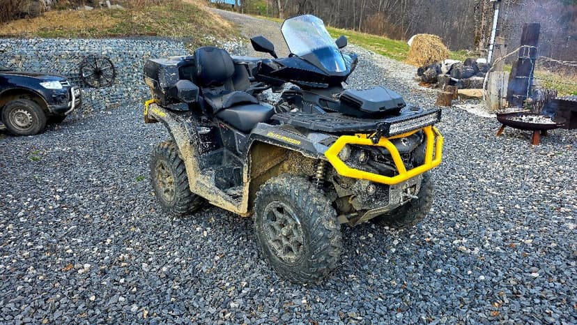 CAN AM Outlander 1000 MAX XT rv. 2022