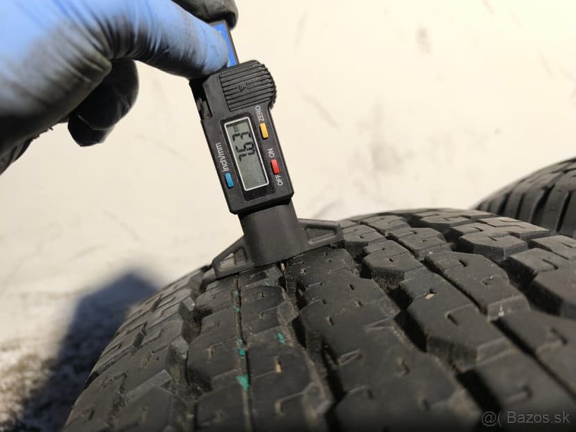 265/70 R16 Offroad celoročné pneumatiky Bridgestone 4 kusy