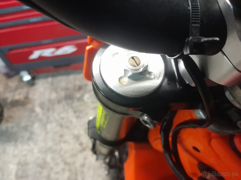 Predam podvozok lainer suspension na ktm sx65