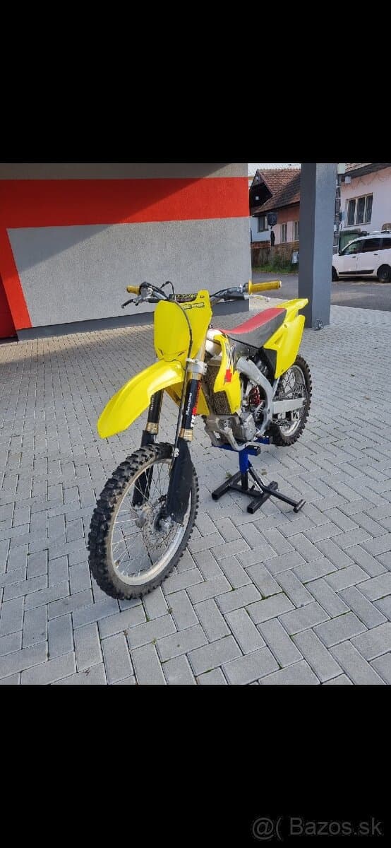 Suzuki RMZ 450