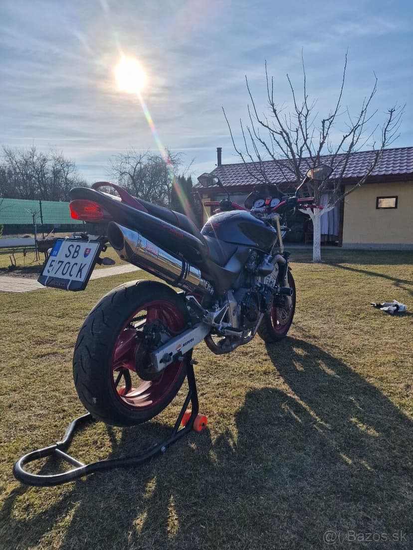 Honda CB600F Hornet PC34