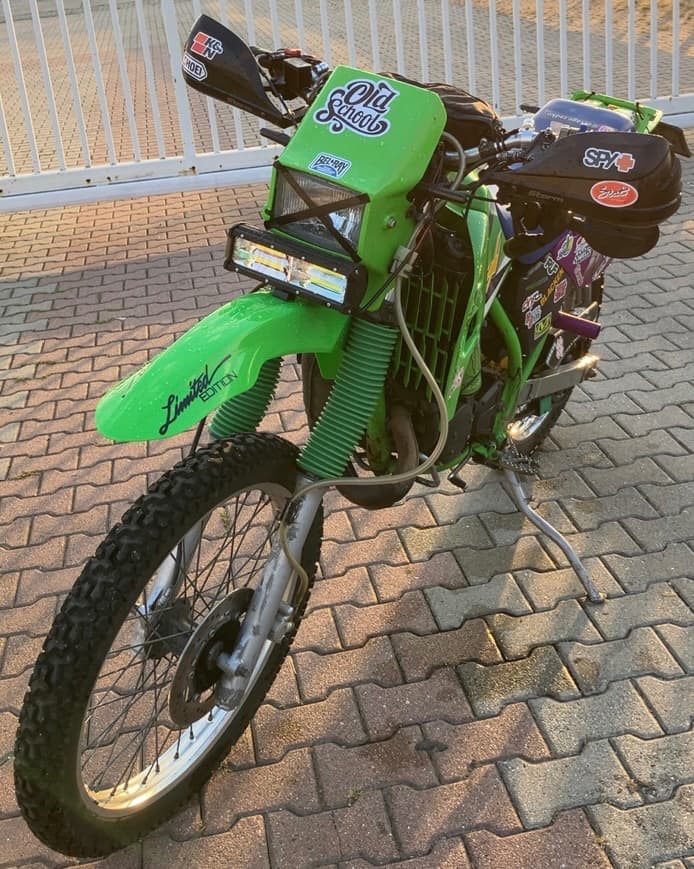 Kawasaki kmx 125