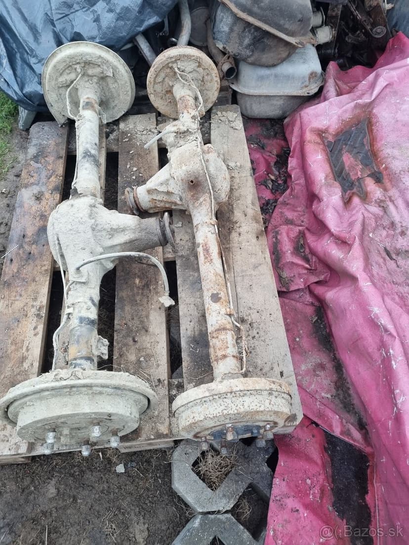 Náhradné diely 1.0,1.3,1.3i náhradné diely suzuki samurai