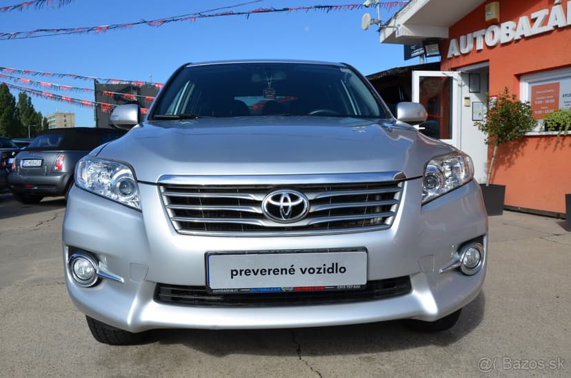 Toyota RAV4 2,2 D 110KW 4x4 AT6 Lux