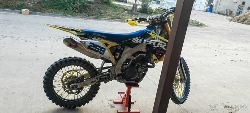 Predám tuto krásnu Suzuki RMZ 450 2019