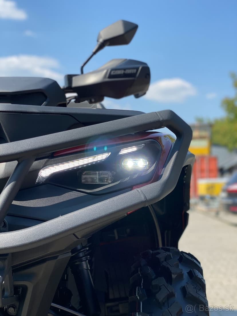 CAN-AM OUTLANDER MAX XT T 850 T3b