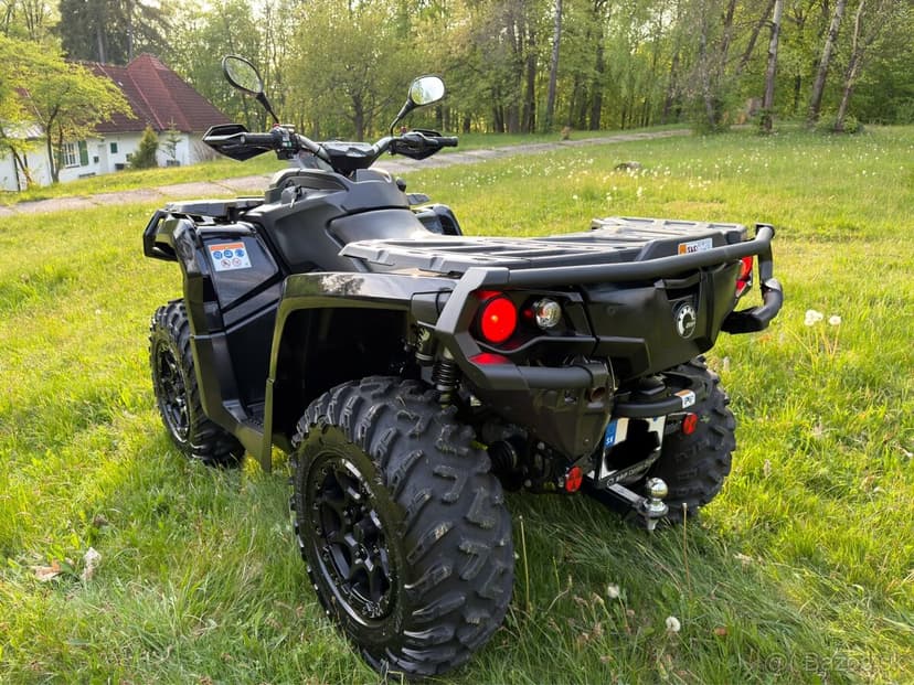 CAN AM OUTLANDER 1000 XTP TRIPLE BLACK