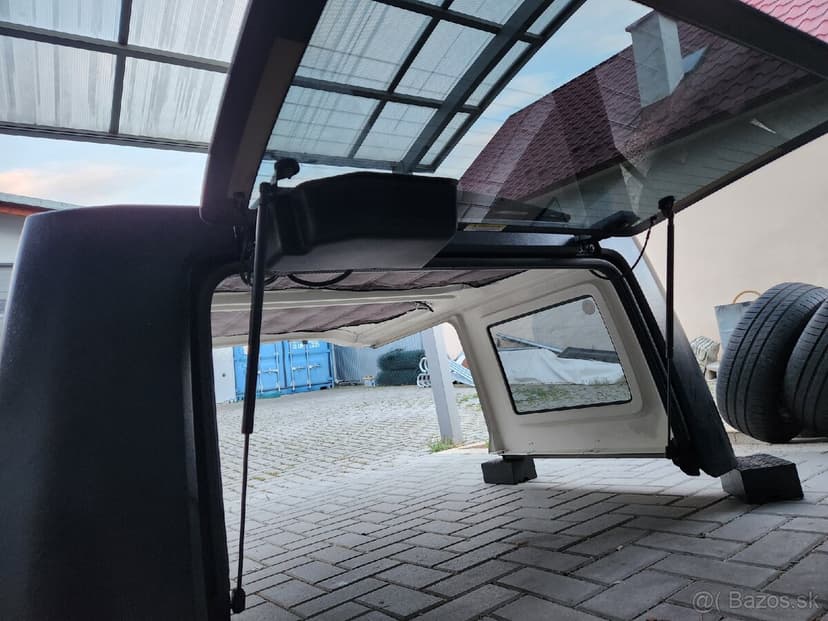 Hardtop Jeep Wrangler