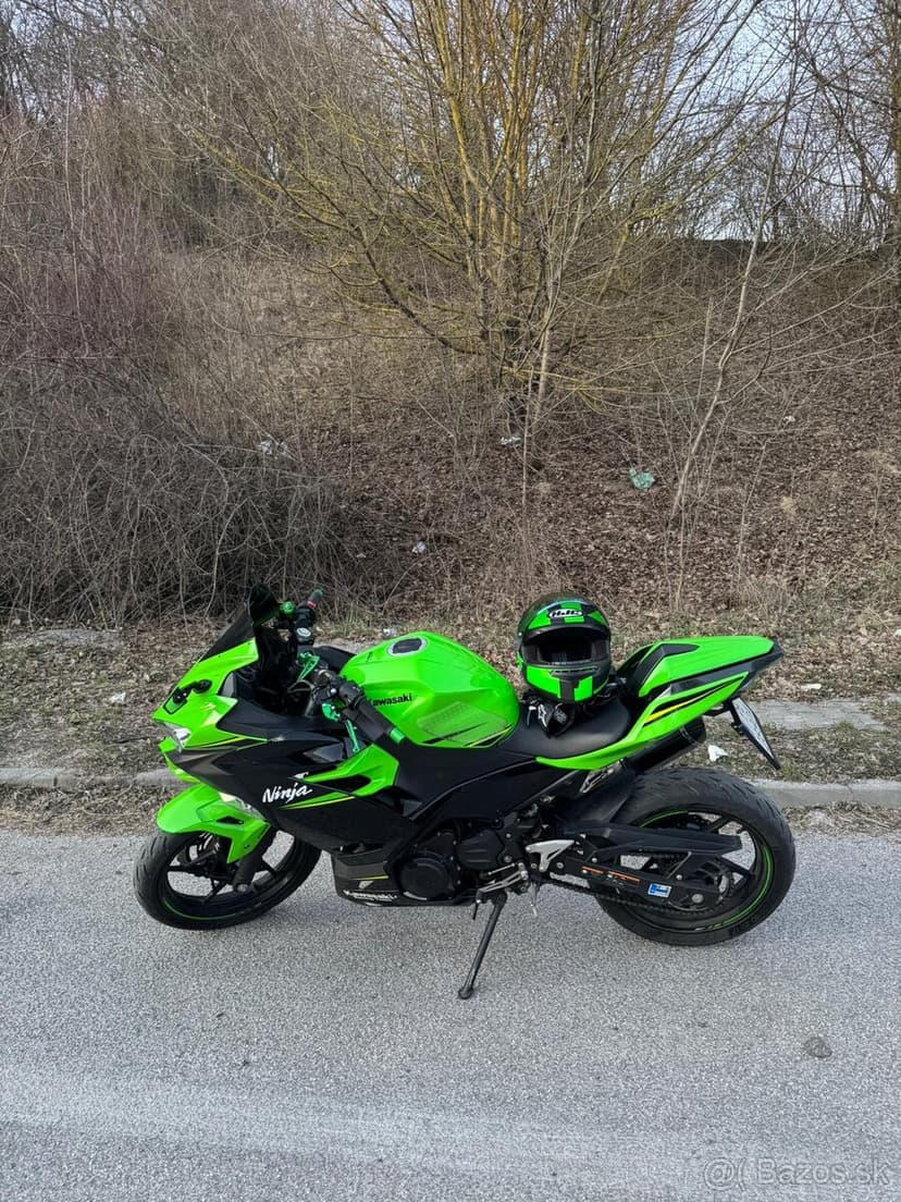 Kawasaki Ninja 400