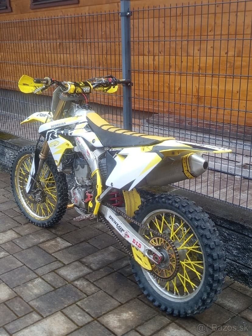 Suzuki rmz 250