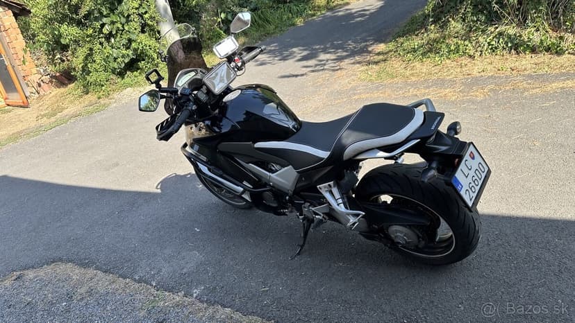 HONDA VFR 800 X CROSSRUNNER