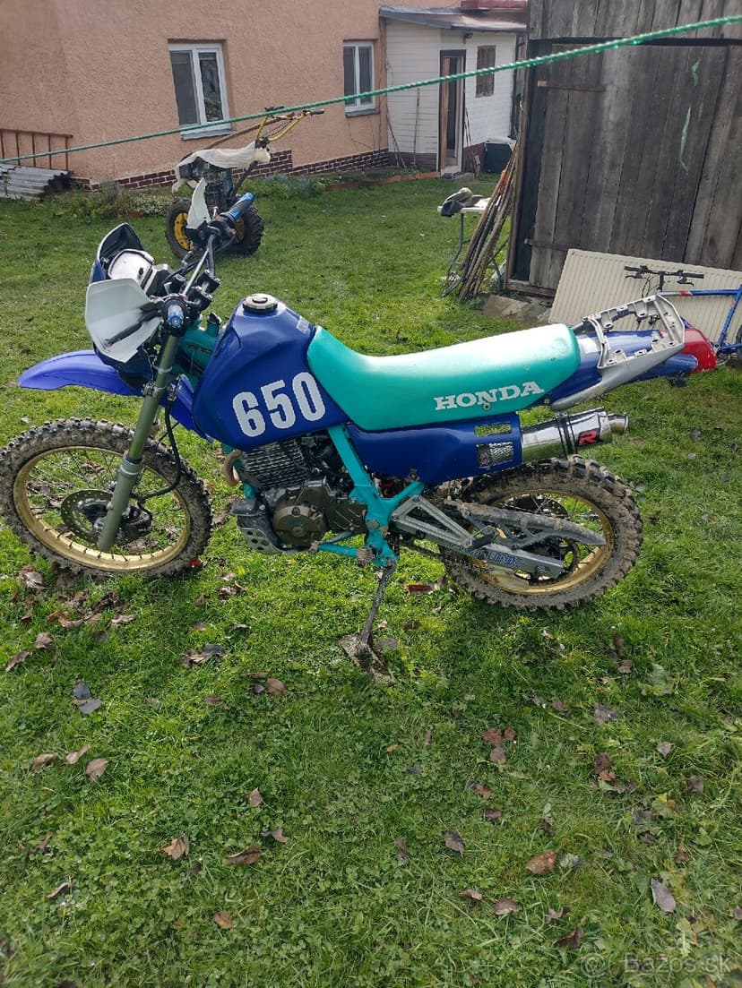 Honda NX 650