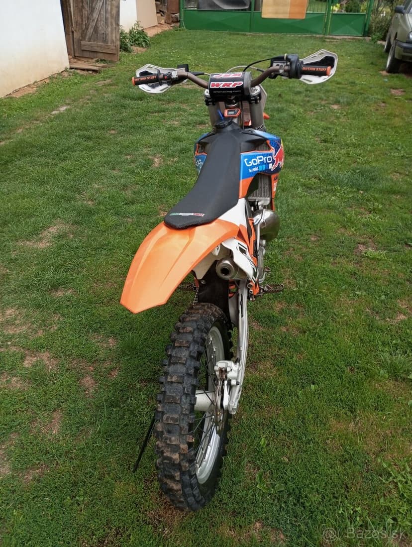 KTM SX 150.